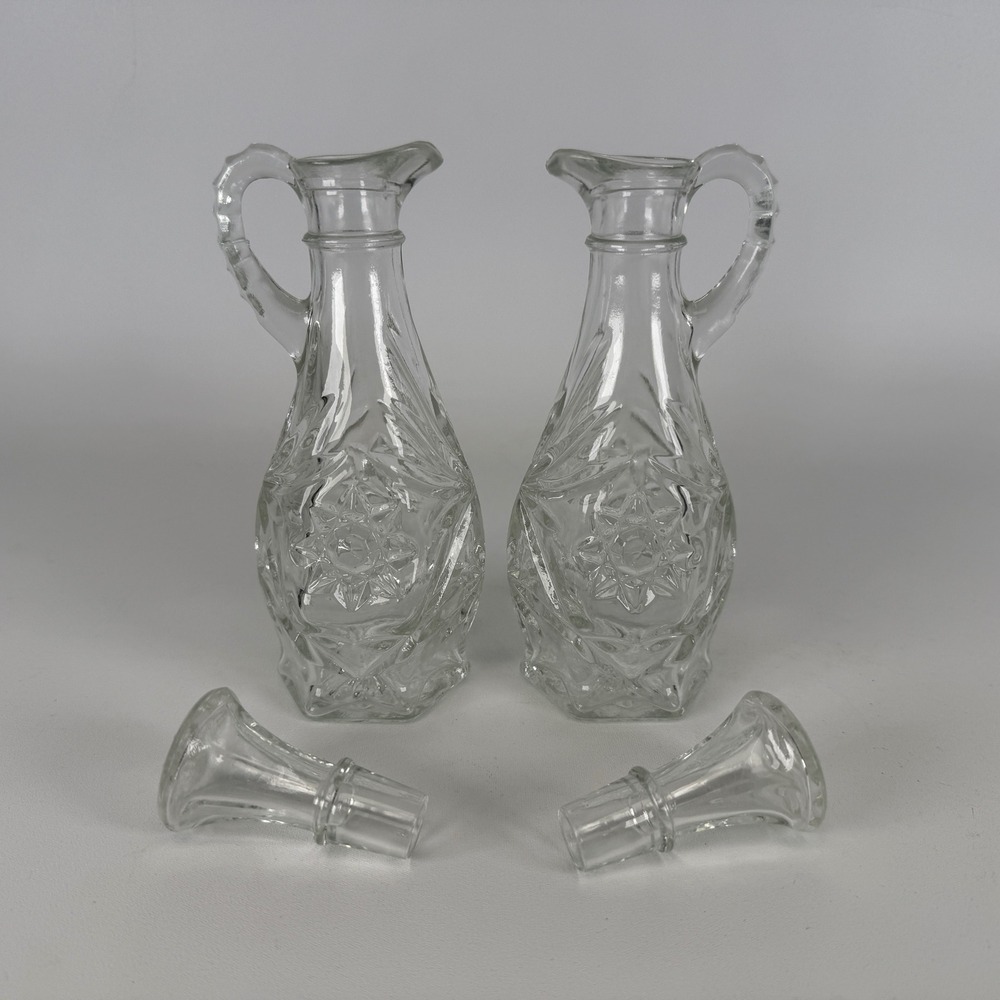 Anchor Hocking Star of David Glass Cruet Set with Stoppers Vintage Clear 2pc